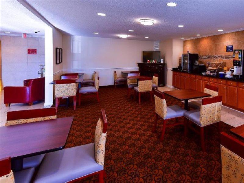 Days Inn By Wyndham Greensboro Nc Esterno foto