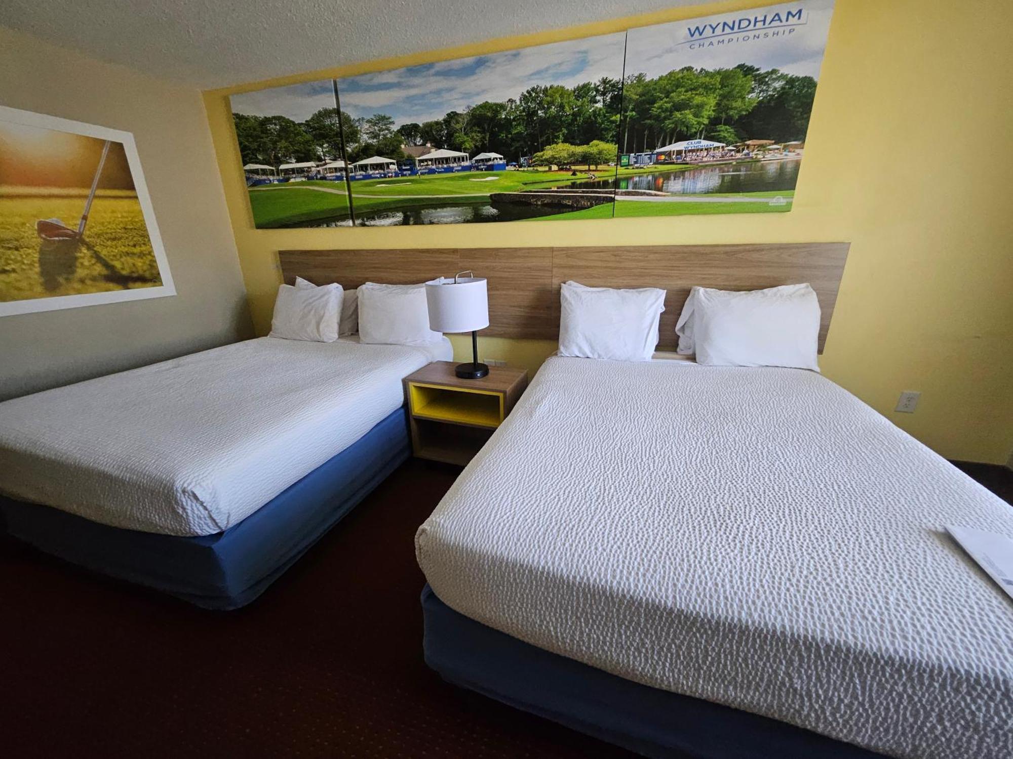 Days Inn By Wyndham Greensboro Nc Esterno foto